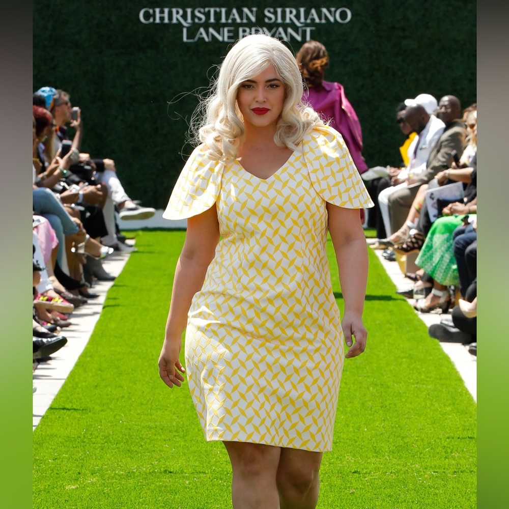 NWOT Christian Siriano Shift Dress with statement shoulders